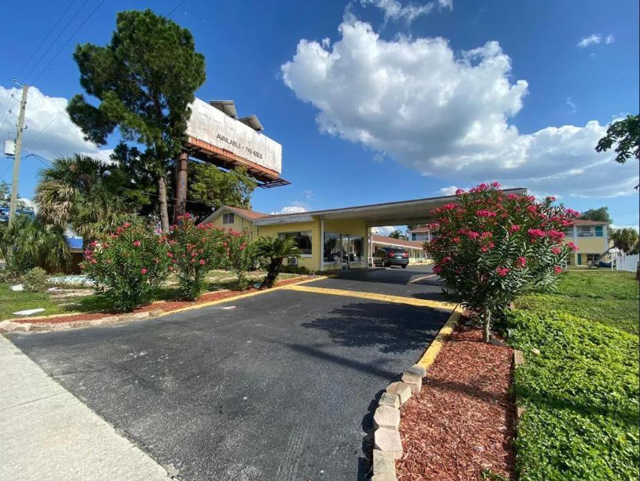 Economy Suites Winter Haven Eksteriør billede